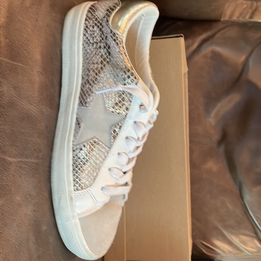 Vintage Havana size 9 Lace Gold Snake w Star